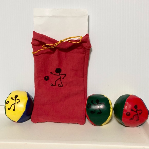 HACKY SACK Kick Sack Juggle Balls 2" Wide each Carrying Bag Set of 3 BalLS - Picture 5 of 7